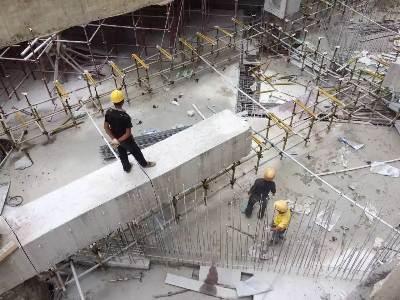 宿州框架梁切割拆除队伍 建筑物拆除作业的专业力量